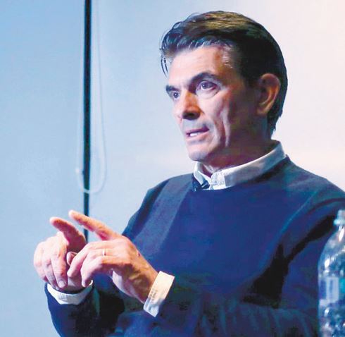 Rodrigo Paz Pereira se reunió con ejecutivos del CAF.