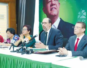 Los seleccionados son fundadores del partido