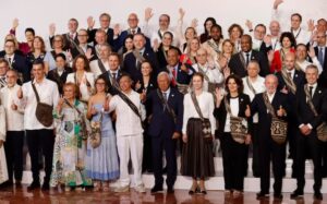 Parte de los mandatarios asistentes a la cumbre en Colombia.