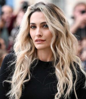 Paris Jackson habla de  su vida.