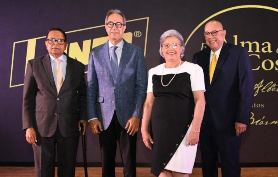 Rafael Peralta Romero, José Mármol, Cándida Mejía y Herminio Alberti.