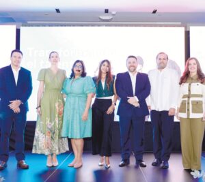 Felipe Guzmán, Carolina Pal ma, Nelly Escotto, Diana Bulla,  Christian Pereira, Alberto