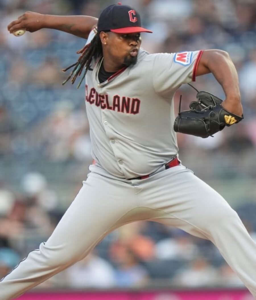 El lanzador Luis Ortiz pasa por un momento muy complicado en su carrera de Grandes Ligas.