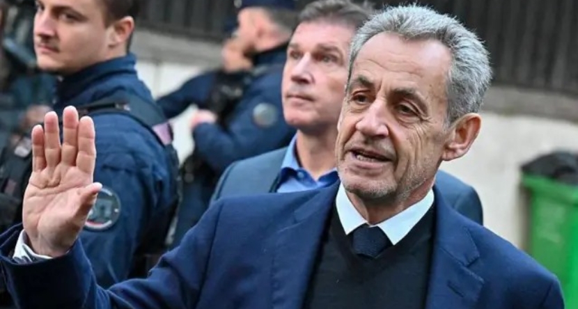 Nicolas Sarkozy acusado de  ilegalidades en su campaña.