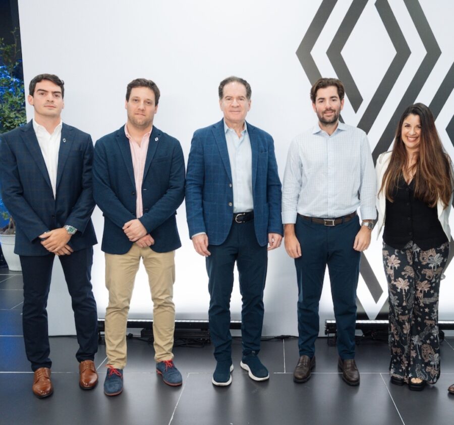 Hugo Troncoso, Juan Manuel Alliati, Manuel Corripio, José Luis Corripio y Débora Navarro.