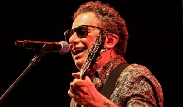 El cantante argentino Andrés Calamaro demostró que sigue siendo un artista de multitudes.