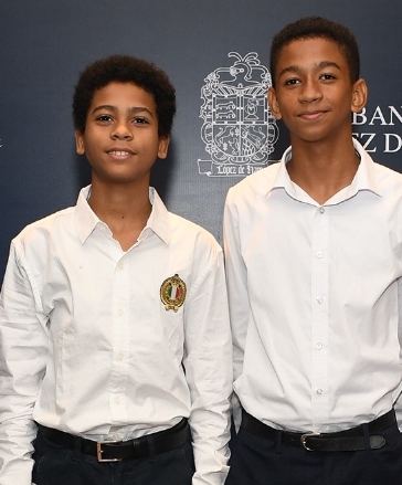 Algunos de los jóvenes que serán formados.