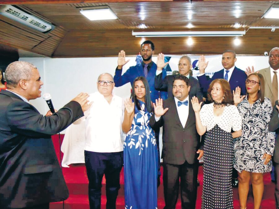 Juramentación del equipo  de trabajo del SNTP