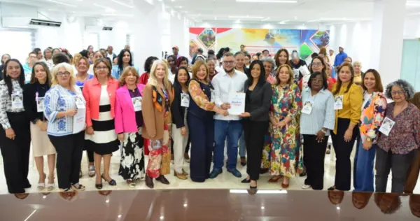 La iniciativa  mejora condiciones  de las emprendedoras.