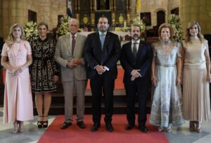 Pilar González P., Aimee González P. Octavio González Nivar, Alberto Bergés González, Giancarlo Sanguinetti, Patricia González P. y Jacqueline González P.