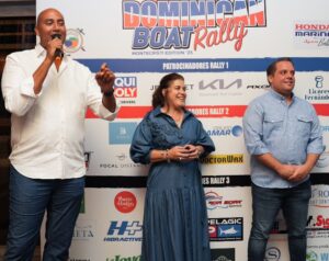 Eduardo Lalane, Alma Taveras y Enmanuel Tolentino.