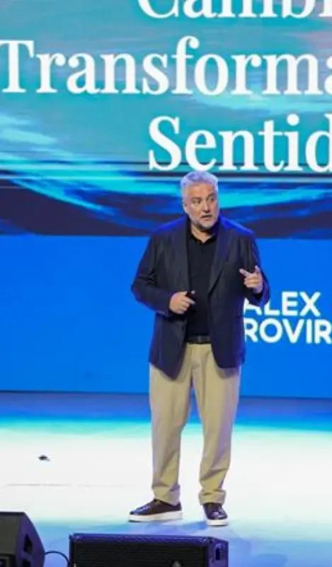 Álex Rovira