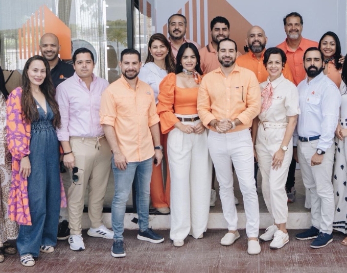 Organizadores   del evento.