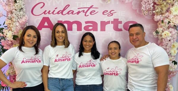 Niurka Lozano, Lissette Guzmán, Imelda Cedano, Arlette Matos y Santiago Martínez.
