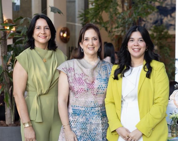 Margarita Heinsen, Sofía Maratos y  Maite Frías.