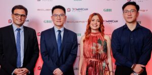 Sebastián Proux, Dong Zhou, Ashley Portes y Wu Fan.