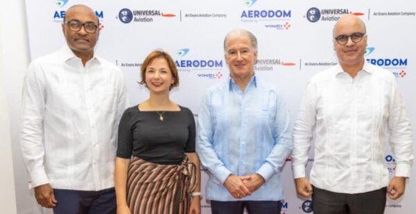 Danilo Rosario, Alexandra Malvezin, Greg Evans e Igor Rodríguez.