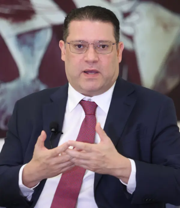 Eduardo Sanz Lovatón (Yayo) responde a una pregunta ayer en el almuerzo. José de León