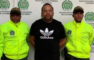 César Emilio Peralta alega  ser engañado con su declaración.