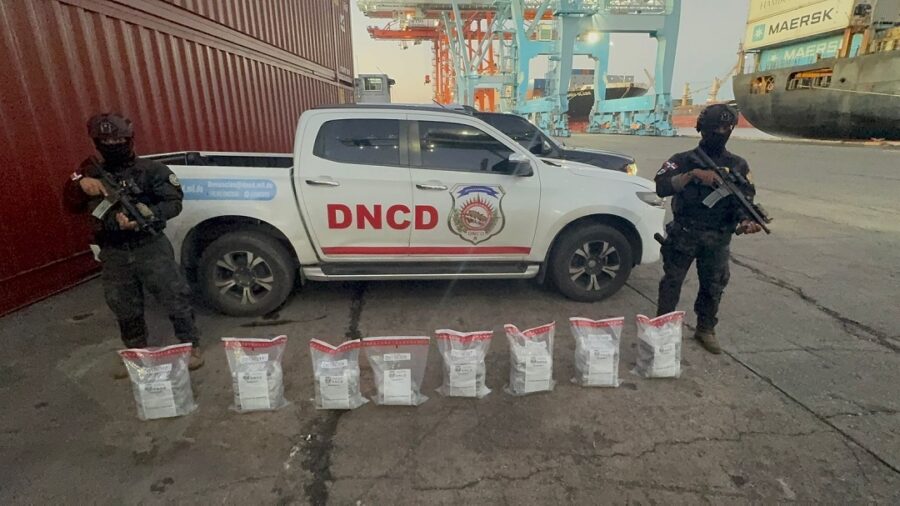 Agentes de la DNCD