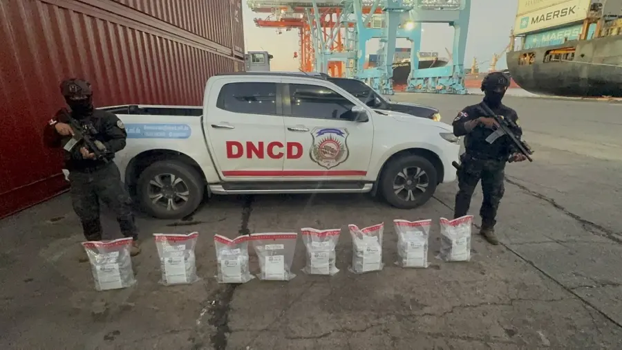 Agentes de la DNCD
