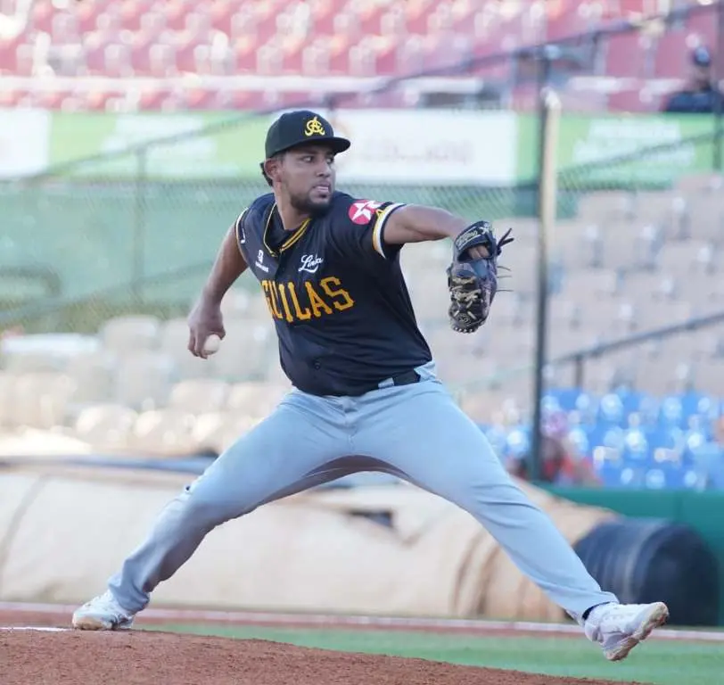 Águilas-Abdiel Mendoza
