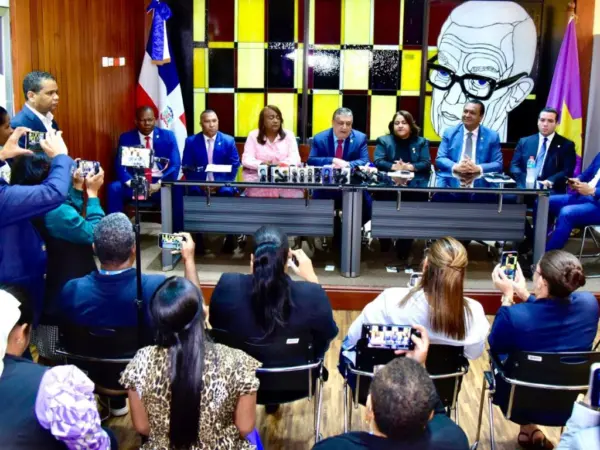 Diputados del bloque peledeísta.