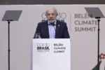 El presidente de Brasil, Luiz Inácio Lula da Silva, participa en la apertura de la cumbre de líderes de la COP30, este 6 de noviembre de 2025, en el Hangar Centro de Convenciones, en Belém (Brasil).