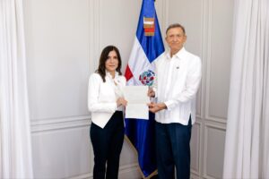 Canciller y nueva embajadora