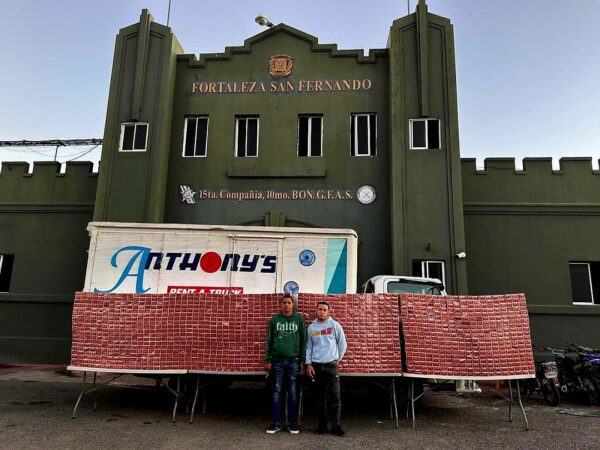 Cigarrillos de Contrabando Montecristi