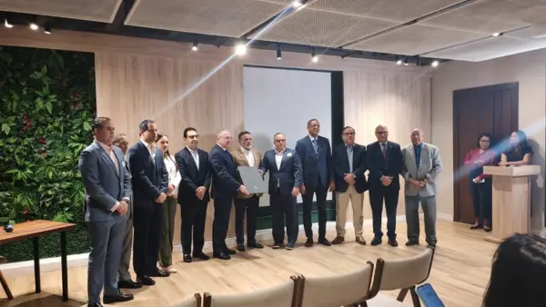 Coalición de empresarios contra los comercios chinos