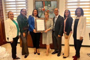 El galardón destaca el esfuerzo sostenido de la institución por fortalecer la confianza ciudadana.