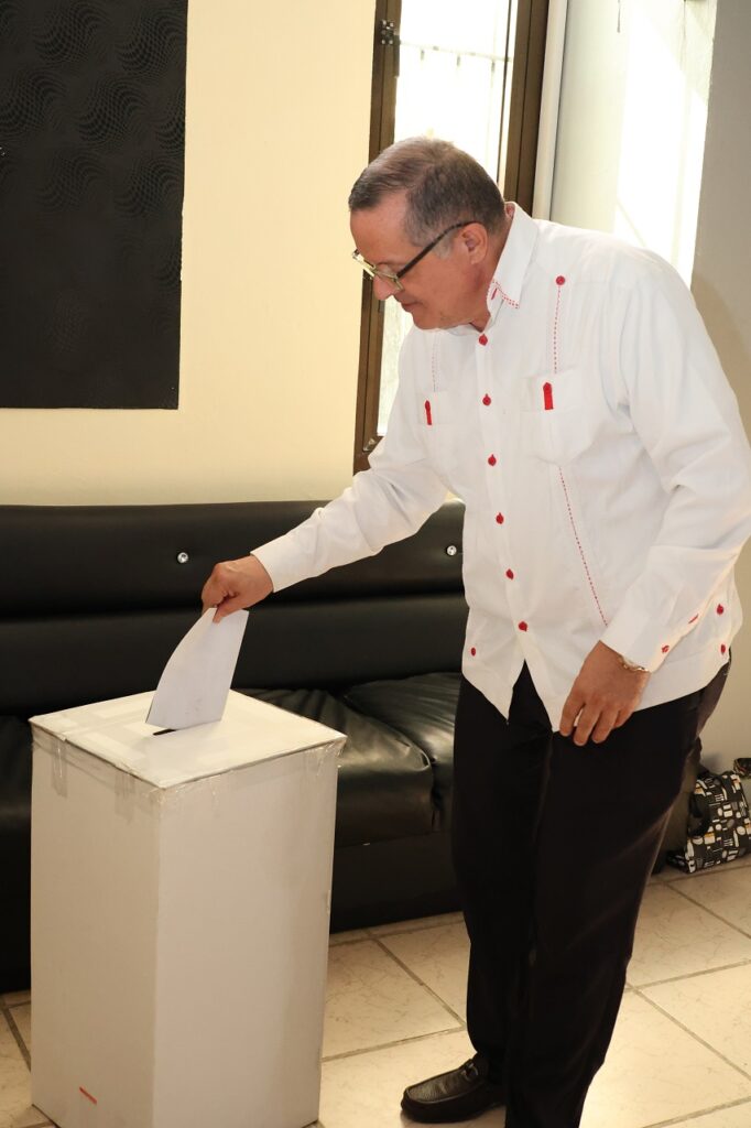 Médicos elegirán directiva para el periodo 2025-2027, con más de 19 mil médicos hábiles para votar. Alexis Monegro