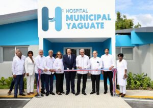 Inauguración hospital Yaguate