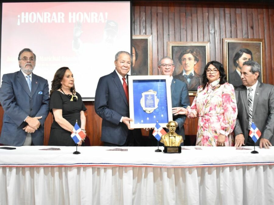 Homenaje a Juan Marichal