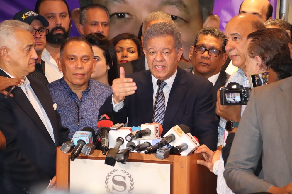 La noche del 6 de octubre del 2019 mediante una rueda de prensa convocada para las 9:00 PM Leonel no reconoció los resultados de las primarias internas y aseguró: "Se ha adulterado la voluntad popular"
