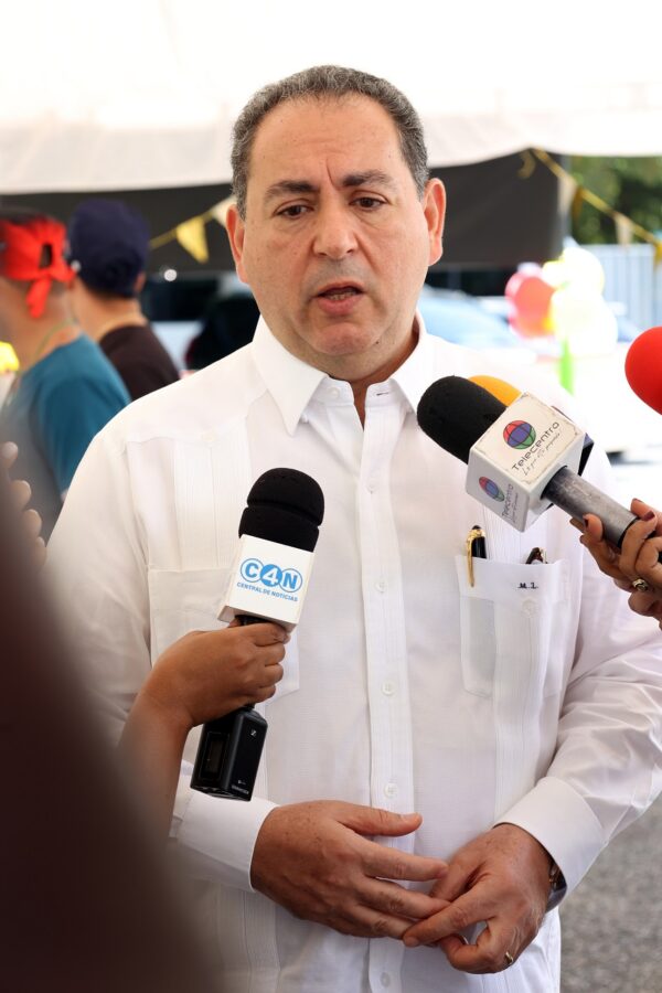 Director del SNS, Mario Lama, destaco baja incidencia del dengue, al asistir la mañana de este miércoles a ejercer su derecho al voto al CMD. Alexis Monegro