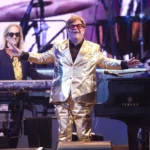 El amor de Elton John por la fotografía llega a París con la exposición 'Frágil belleza' 