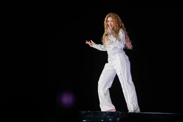 Shakira-Peru-2