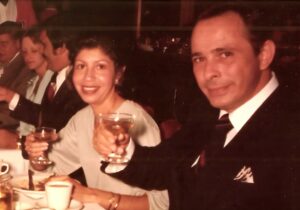 UDESA-Doña Julia y Hanns Hieronimu