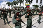 El Gobierno de Venezuela despliega 200.000 militares para enfrentar las "amenazas" de Estados Unidos