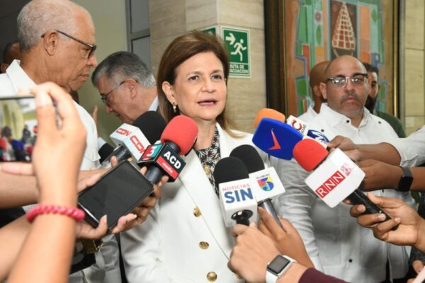 Vicepresidenta Raquel Peña