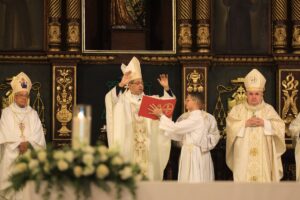 carlos tomas diplan misa