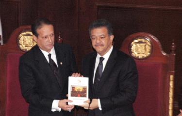 Modificación 2010, Reynaldo Pared y Leonel Fernández