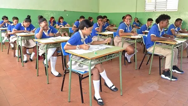 estudiantes-república dominicana