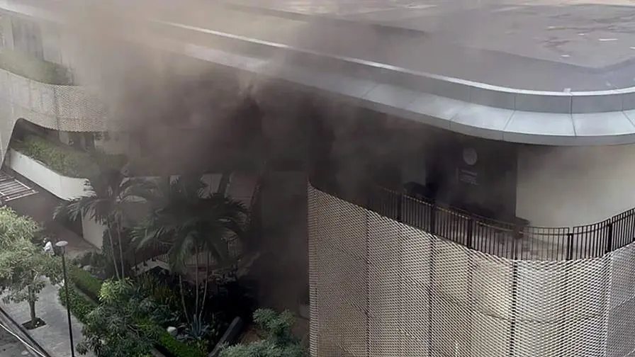 incendio-en-una-plaza-de-naco-deja-tres-afectados-bddba164-focus-0-0-896-504