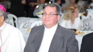 padre-amable-duran-obispo