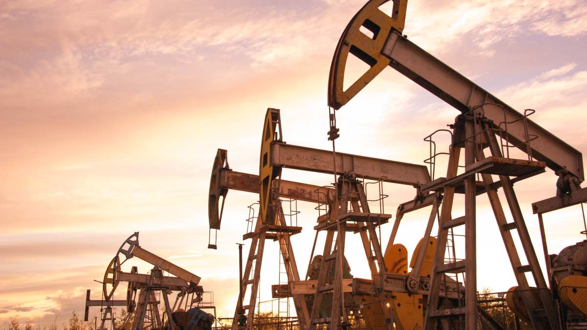 El petróleo de Texas vuelve a subir, un 4,12 %, hasta los 86,89 dólares el barril