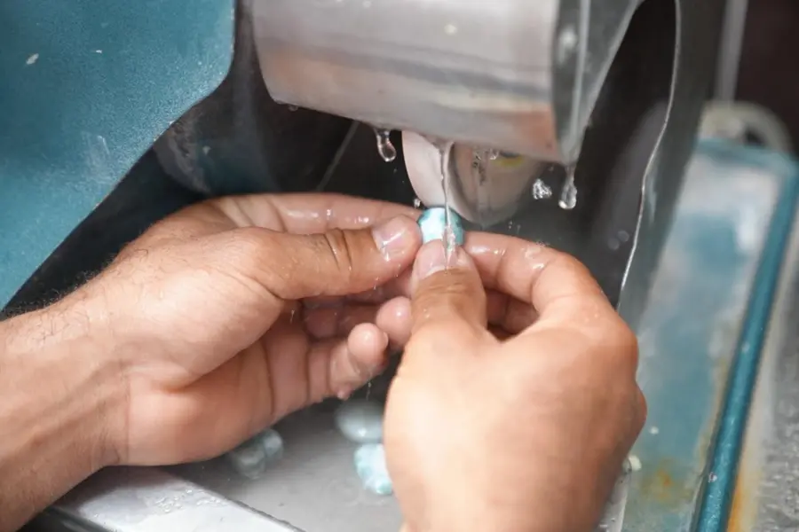 refinamiento del larimar