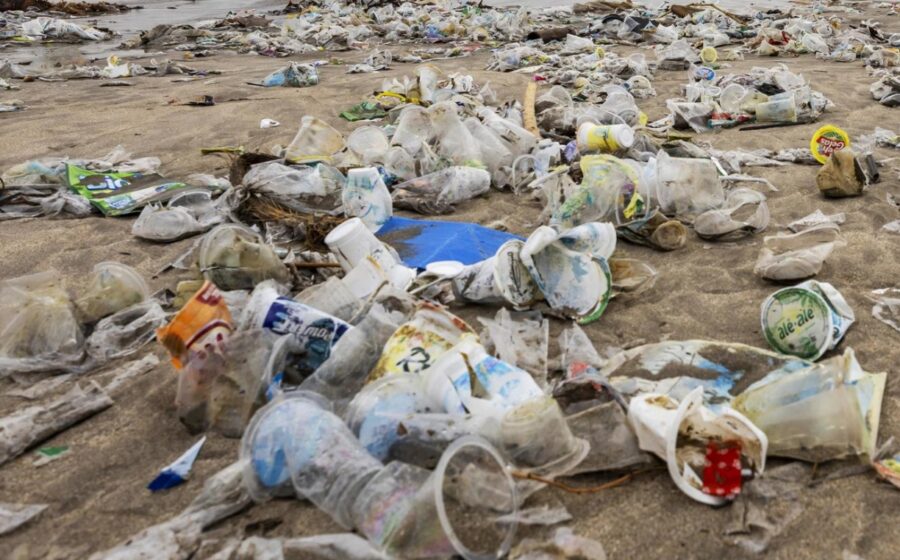 Waste accumulation along Bali’s Kuta beach